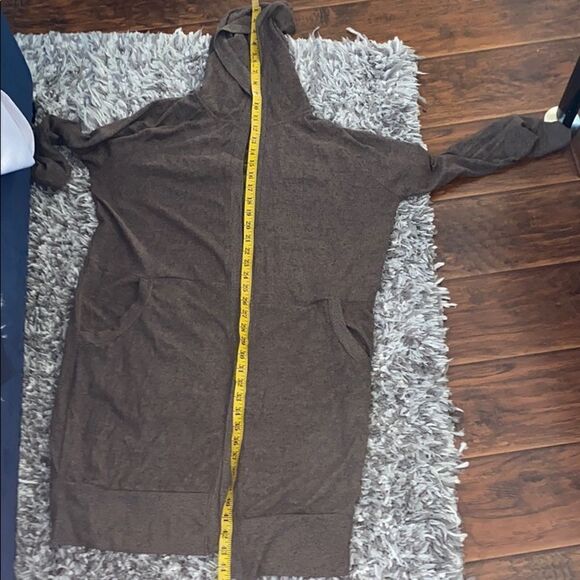 Urban Outfitters Silence + Noise Sweater Casual Open Style Business Office - Picture 7 of 7